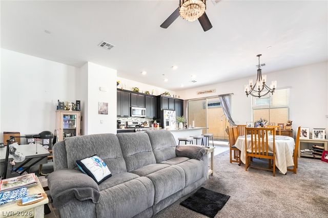 783 Charming Holly Street, Henderson, NV 89011