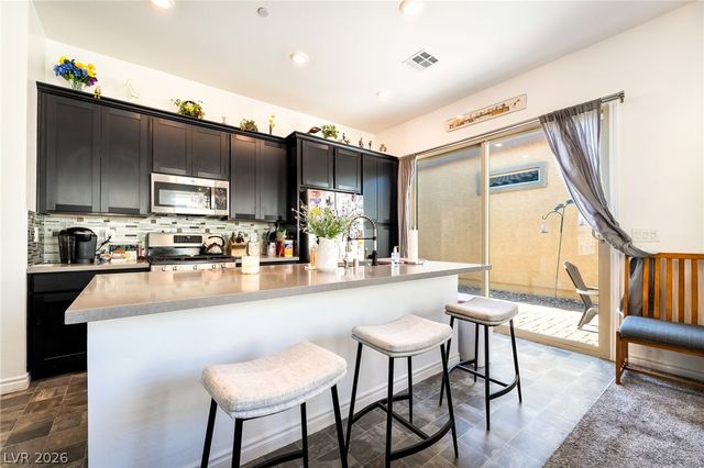 783 Charming Holly Street, Henderson, NV 89011