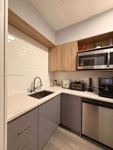 11419 W Palmetto Park Road F, Boca Raton, FL 33428