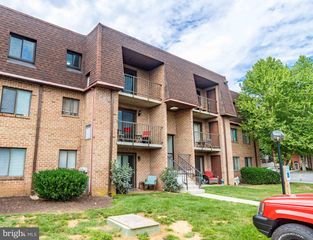 520 VALLEY DR #520, West Chester, PA 19382