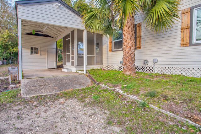 326 Washington Avenue, Valparaiso, FL 32580