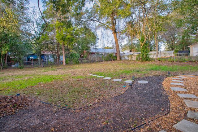 326 Washington Avenue, Valparaiso, FL 32580