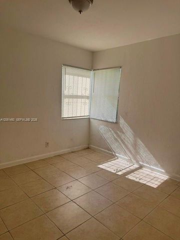 2628 Fletcher Ct, Hollywood, FL 33020