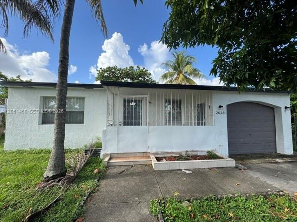 2628 Fletcher Ct, Hollywood, FL 33020