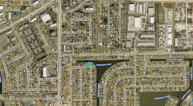 1713 NE 5th TER, Cape Coral, FL 33909