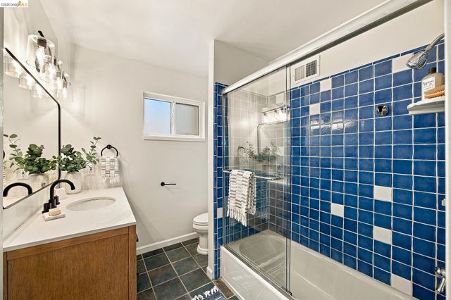 866 Alma Place, Oakland, CA 94610