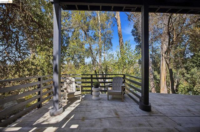866 Alma Place, Oakland, CA 94610