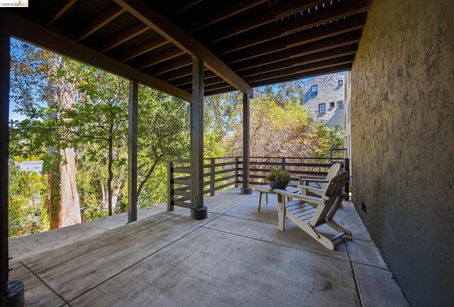 866 Alma Place, Oakland, CA 94610
