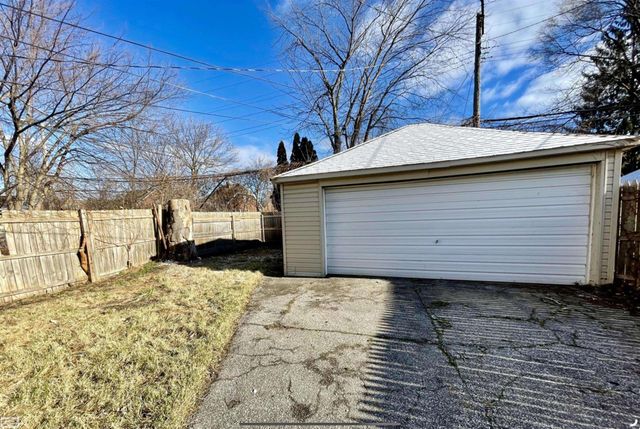 17198 Bradford St Street, Detroit, MI 48205