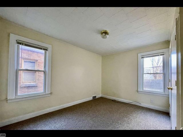 17198 Bradford St Street, Detroit, MI 48205