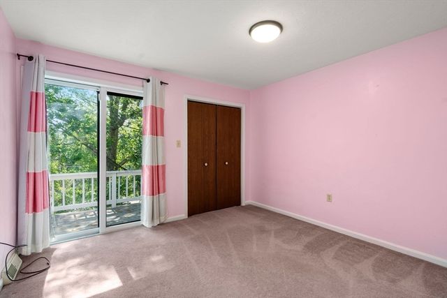 50 Londonderry Rd 50, Grafton, MA 01519