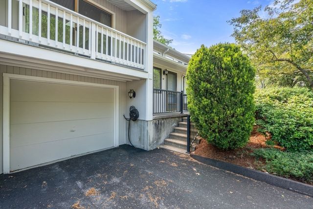 50 Londonderry Rd 50, Grafton, MA 01519