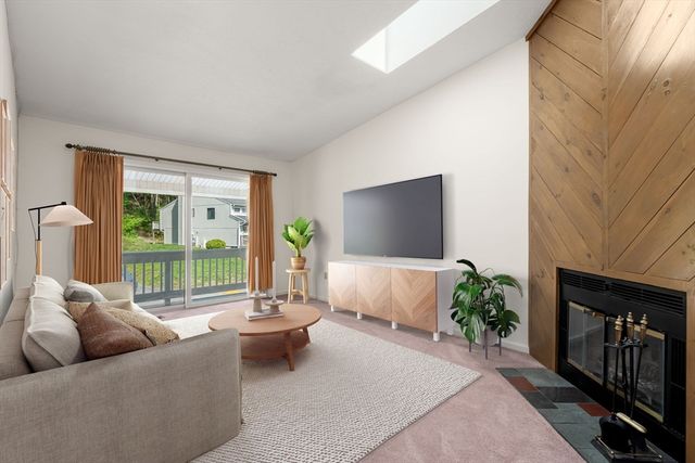 50 Londonderry Rd 50, Grafton, MA 01519
