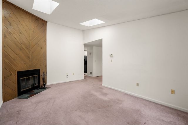 50 Londonderry Rd 50, Grafton, MA 01519
