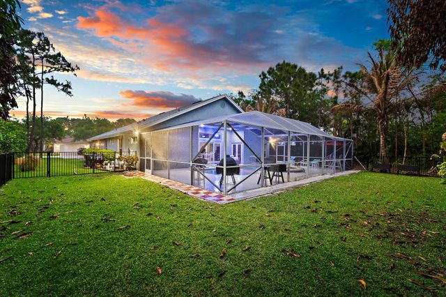 8577 SW Sea Captain Drive, Stuart, FL 34997