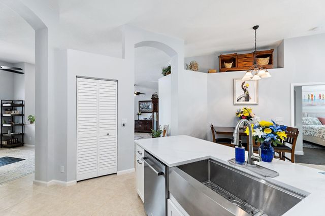 8577 SW Sea Captain Drive, Stuart, FL 34997