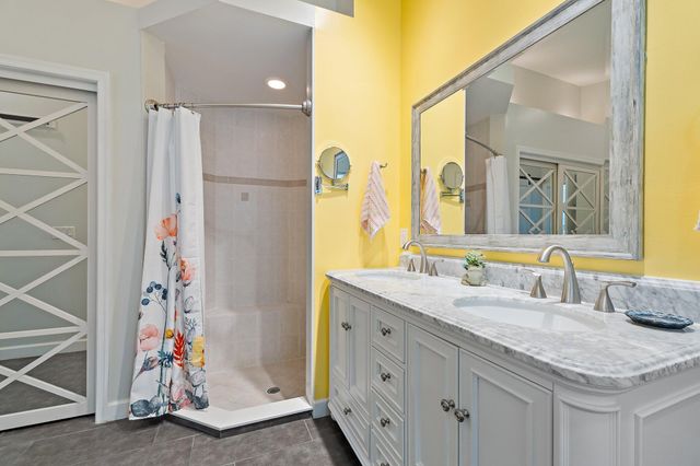 8577 SW Sea Captain Drive, Stuart, FL 34997