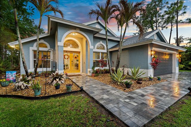 8577 SW Sea Captain Drive, Stuart, FL 34997