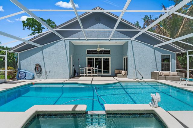 8577 SW Sea Captain Drive, Stuart, FL 34997
