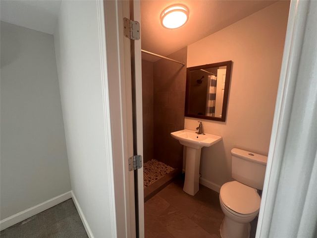 8110 Bullard Road, Rosharon, TX 77583