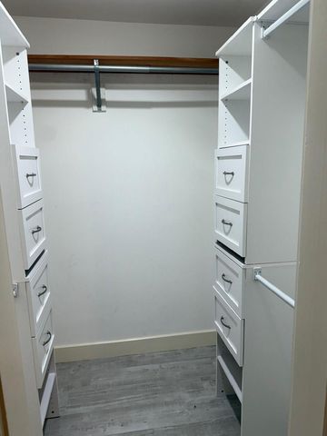 9402 Val Verde Street, Houston, TX 77063