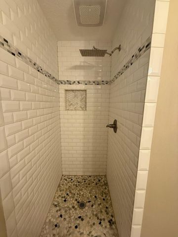 9402 Val Verde Street, Houston, TX 77063