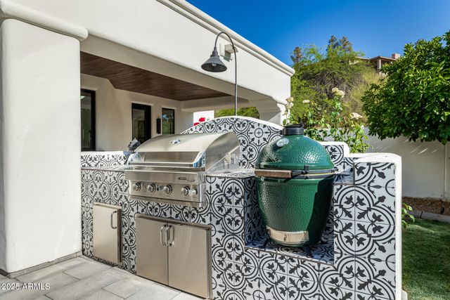 7838 N 54TH Place, Paradise Valley, AZ 85253