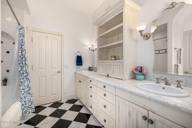 7838 N 54TH Place, Paradise Valley, AZ 85253