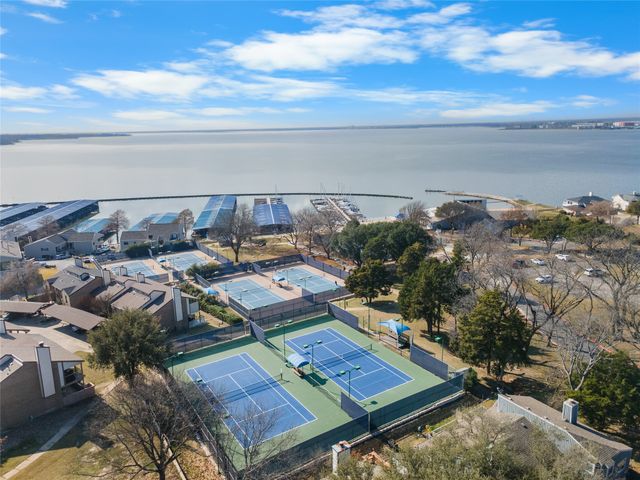 225 Freedom Court, Rockwall, TX 75032