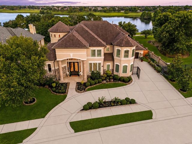 27711 Charter Lake Lane, Katy, TX 77494