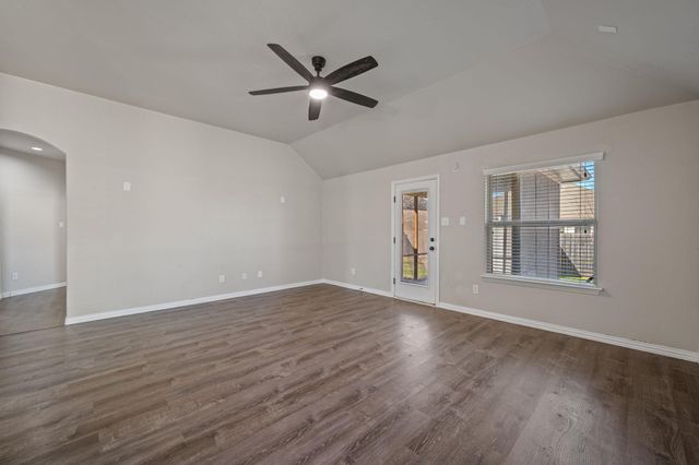 358 Hot Spring VLY, Buda, TX 78610