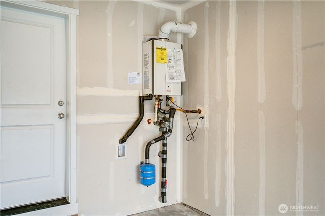 18709 107th Avenue Ct E, Puyallup, WA 98374