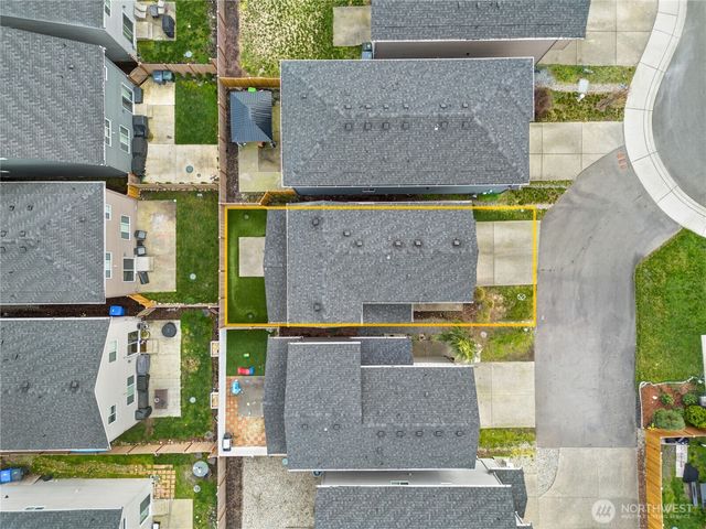 18709 107th Avenue Ct E, Puyallup, WA 98374