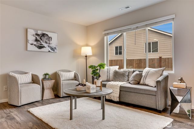 18709 107th Avenue Ct E, Puyallup, WA 98374