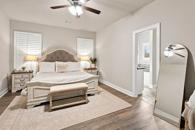 142 Hickory Knoll Ave, Gray, LA 70359