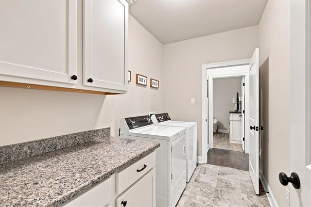 142 Hickory Knoll Ave, Gray, LA 70359