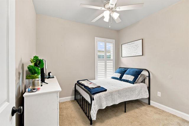 142 Hickory Knoll Ave, Gray, LA 70359
