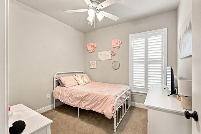 142 Hickory Knoll Ave, Gray, LA 70359