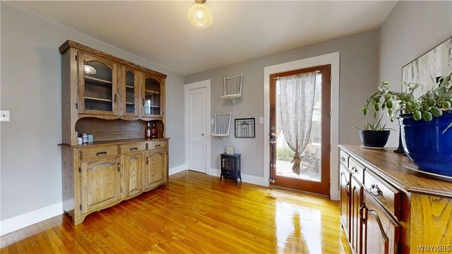 105 Hyledge Dr, Amherst, NY 14226