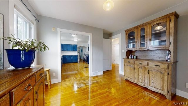 105 Hyledge Dr, Amherst, NY 14226