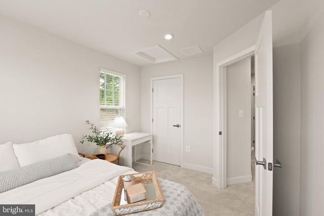 36035 COYOTE TRL, Locust Grove, VA 22508