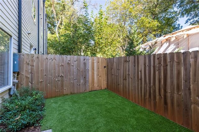 1438 Walker SE Place, Atlanta, GA 30317