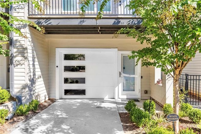 1438 Walker SE Place, Atlanta, GA 30317