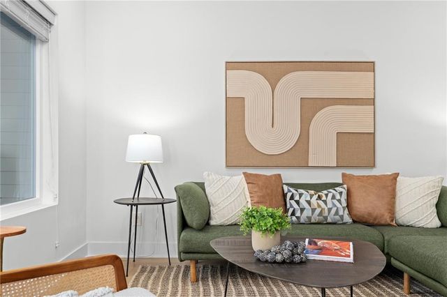 1438 Walker SE Place, Atlanta, GA 30317