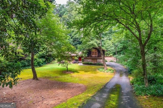215 N Mill Road, Sandy Springs, GA 30328