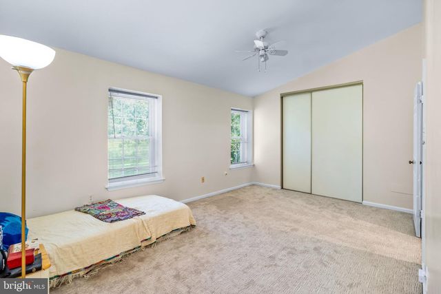 7107 FORBES BLVD, Lanham, MD 20706