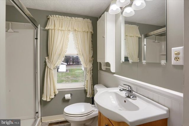 31 SPRINGERS LN, New Cumberland, PA 17070