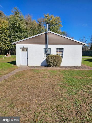 31 SPRINGERS LN, New Cumberland, PA 17070