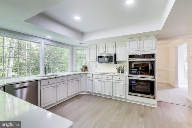 12148 DARNLEY RD, Woodbridge, VA 22192