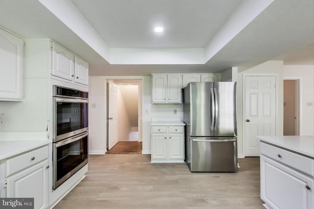 12148 DARNLEY RD, Woodbridge, VA 22192
